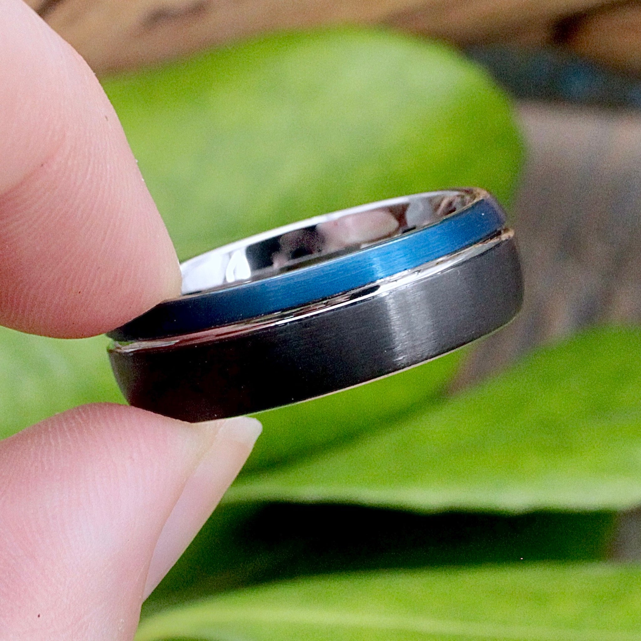 Men's Tungsten Band Ring - Black and Blue